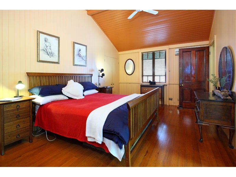 15 Glenwood Place, Moggill QLD 4070